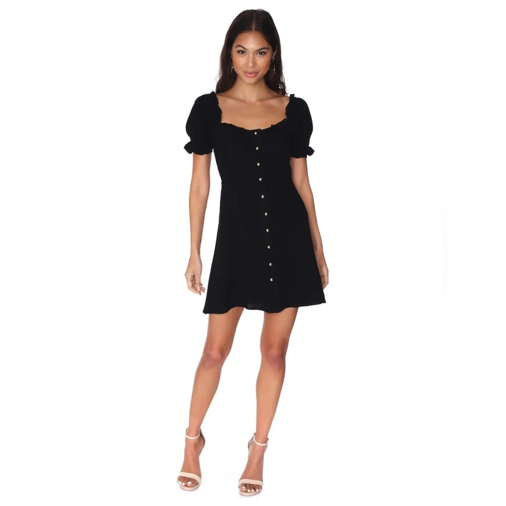 🖤 Forever 21: Classic Black Button-Front Mini Dress 🖤